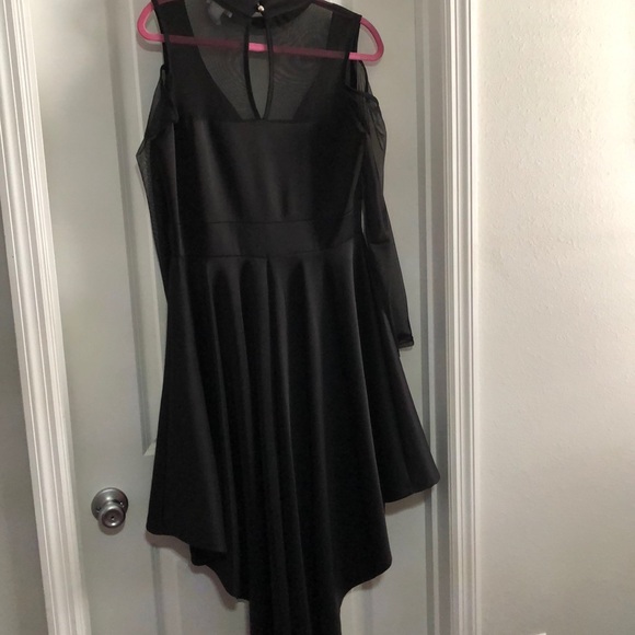 Dress - Picture 8 of 12